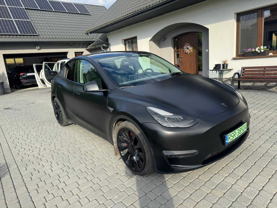 Tesla Model Y Performance