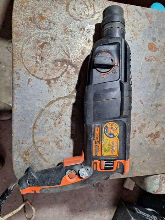 Перфоратор електричний мод. ПЕ-2698ПС (на запчастини)