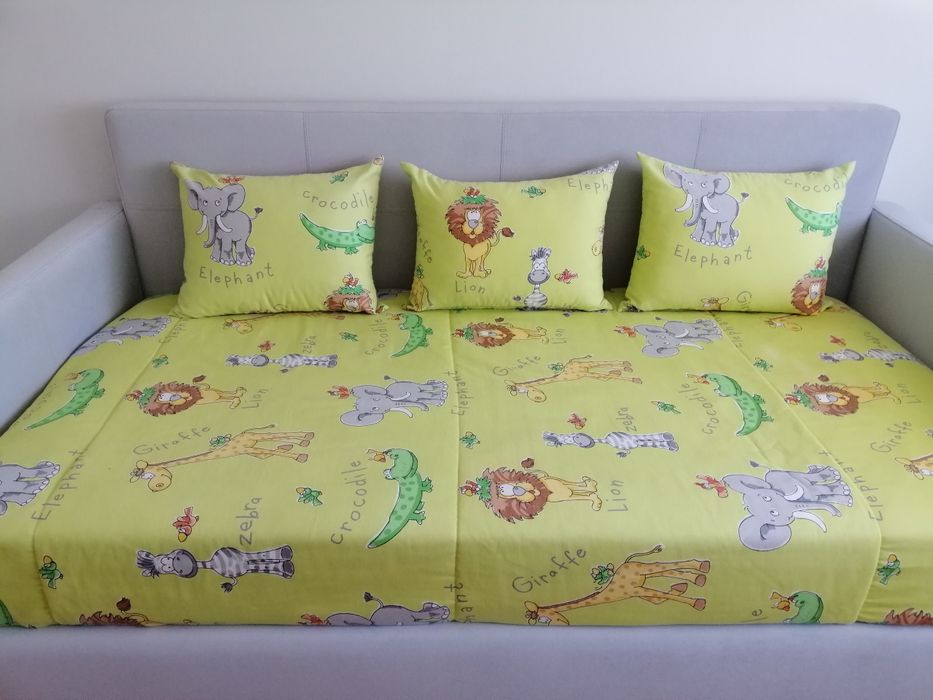 Edredão de cama e 3 almofadas