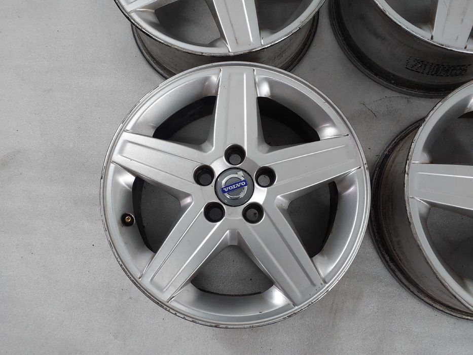 Conjunto de jantes VOLVO V50 (MW)