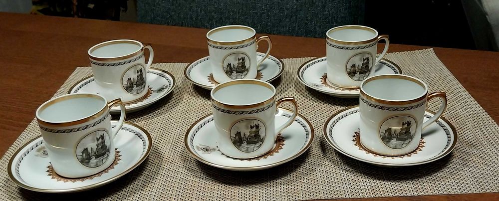 Chávena de Café com Pires Vista Alegre Antiga (1947-1968) - conjunto de 6