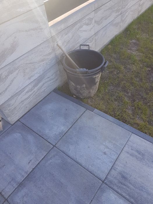 3 duże donice po drzewach katalpach