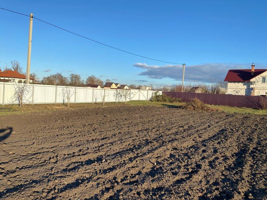 Продам ділянку 10 соток с.Сеньковка Бориспільський район Київська обл