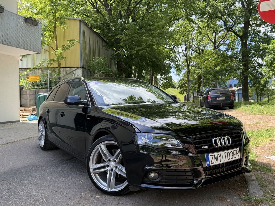 AUDI A4 B8 2.0 TDI CR 143KM 6 BIEGÓW LED Xenon S-Line Alu19 Navi Tempomat
