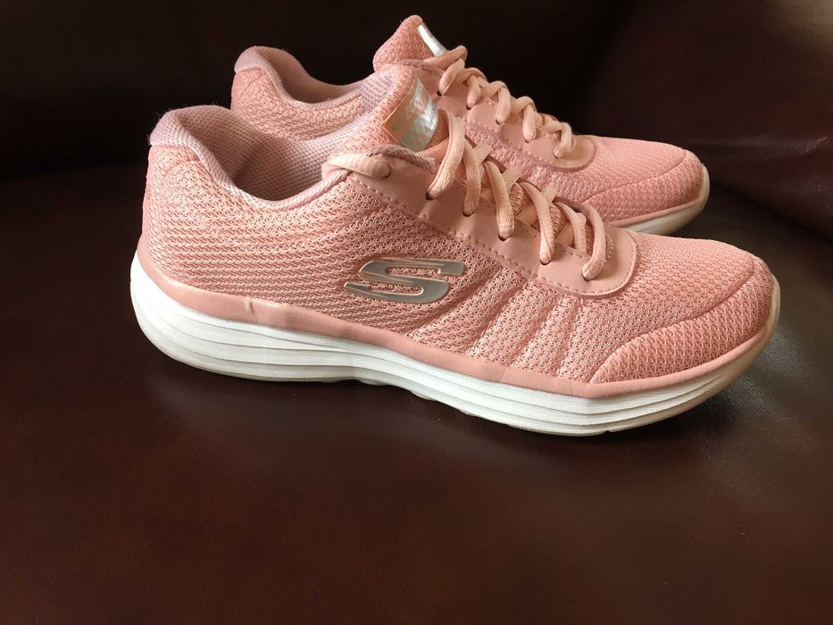 Skechers Lite weight 37/24cm