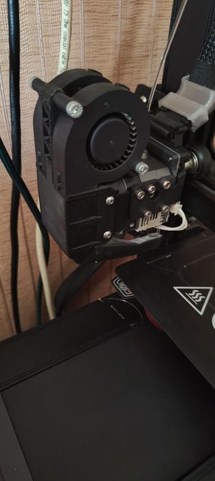 3D принтер Creality Ender-3 S1 Plus.