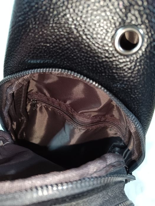 Bolsa de peito preta - Nova