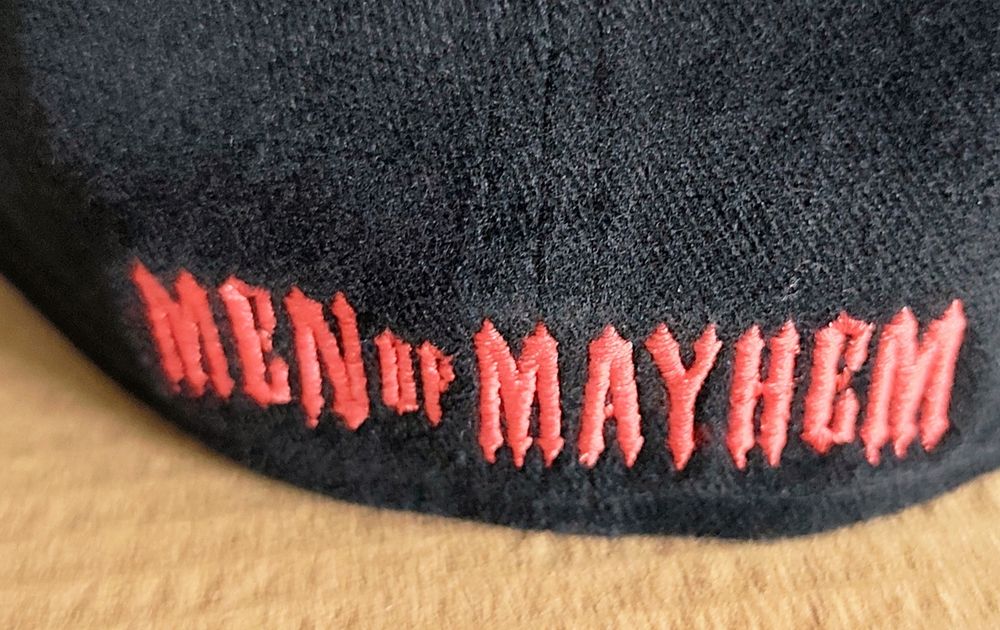 Boné 13 Men Of Mayhem novo