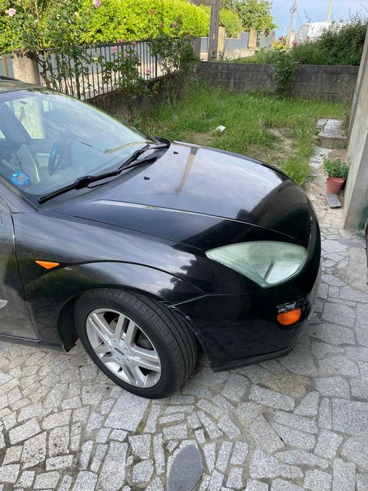 Focus 2001 1.8 90cv