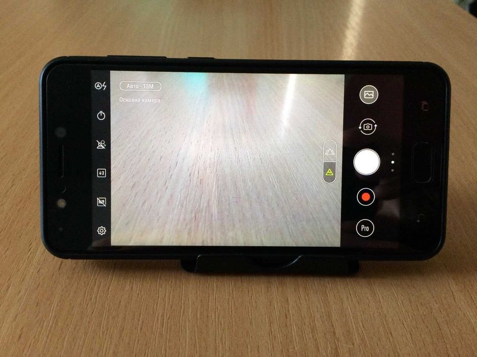 Cмартфон ASUS Zenfone 4 Max (ZC520KL)
