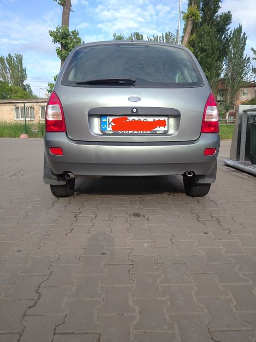 Каліна на ходу вкладень не потребує