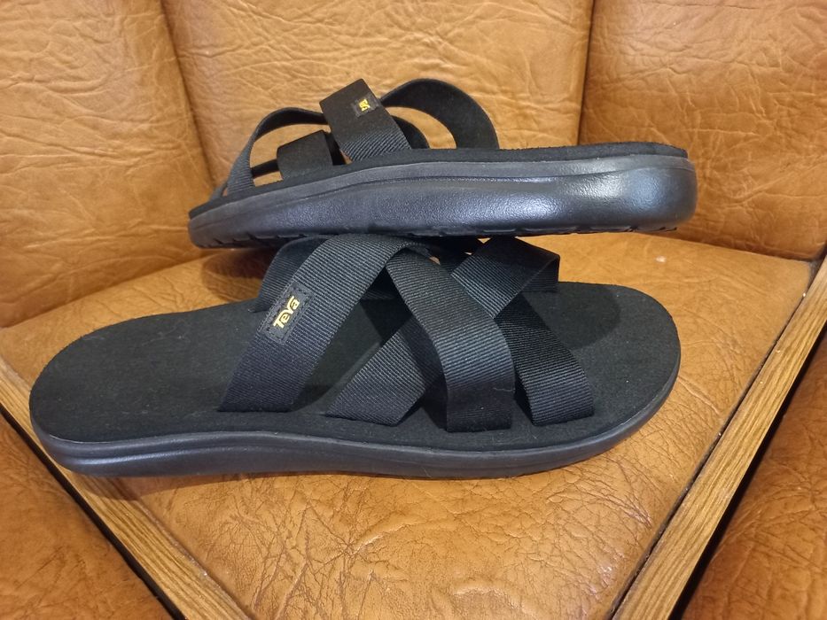 Новые шлепки сандалии TEVA  45,5 размер