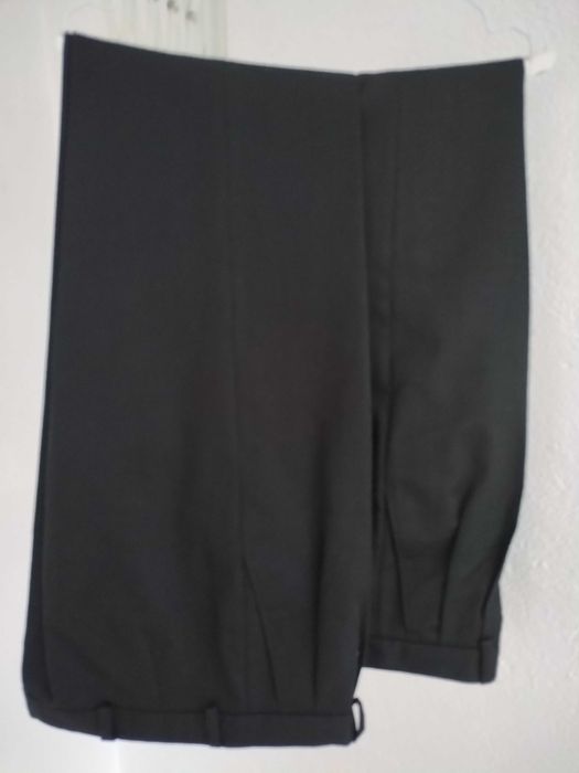 Vende-se fato académico da Universidade de  Coimbra