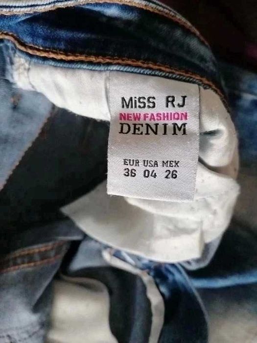 Świetne jeansy damskie, miękkie i wygodne, rozm. 36