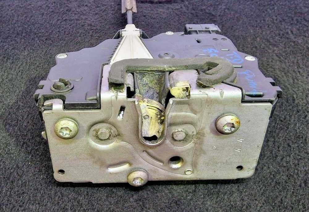 Fechadura / Fecho Porta Trás Direito 51873656 - FIAT PUNTO EVO