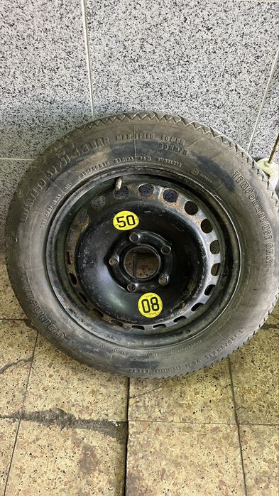 Pneu suplente bmw