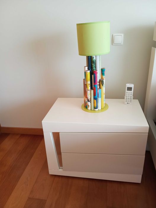 Candeeiro mesa para criança