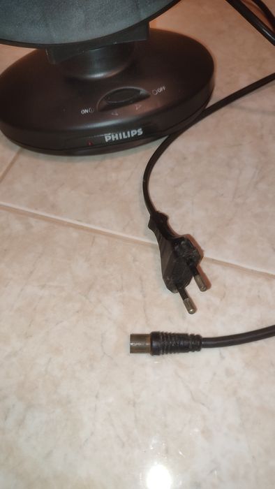 Antena de TV Philips SBC TT 300/00