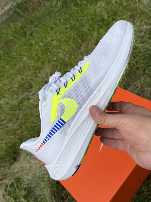 Оригінал Кросівки Nike Air Zoom Pegasus 39 (27см/27,5см/ 29см /29,5см).