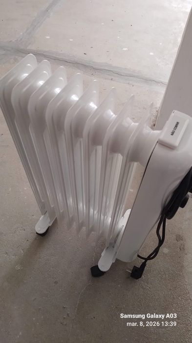 Aquecedor a óleo 2500W Electronia