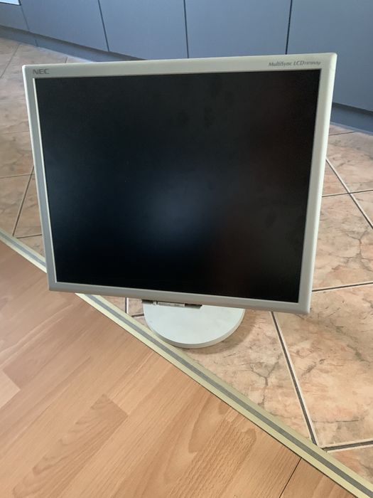 Monitor komputerowy