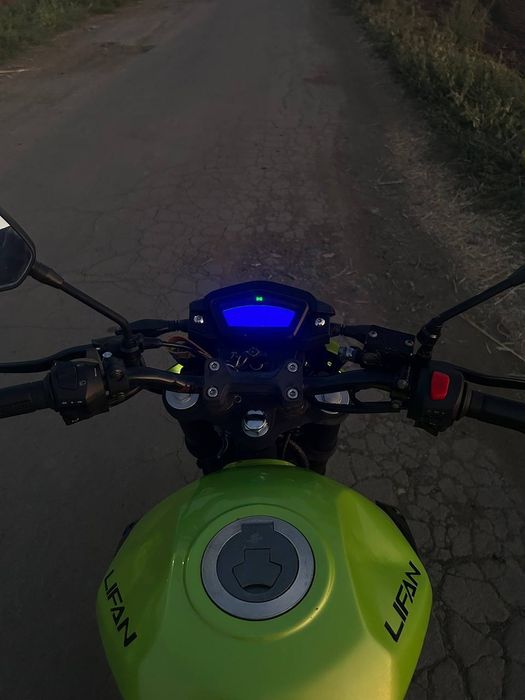 Продам Lifan SR 220