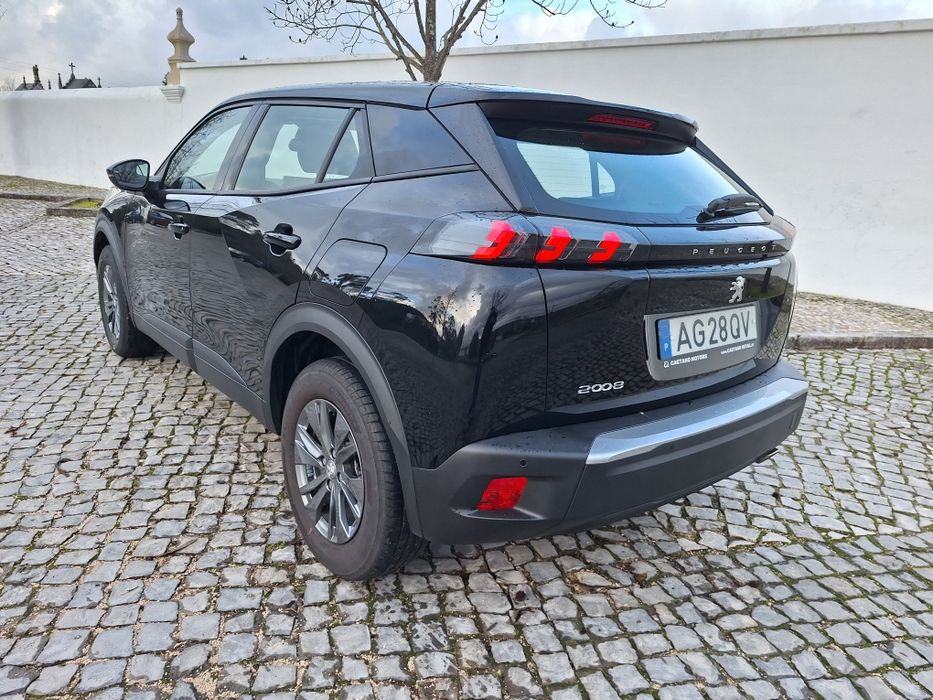 Peugeot 2008 Hdi  110cv 2021