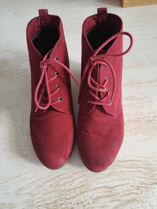 Buty damskie na koturnie Marco Tozzi r. 39