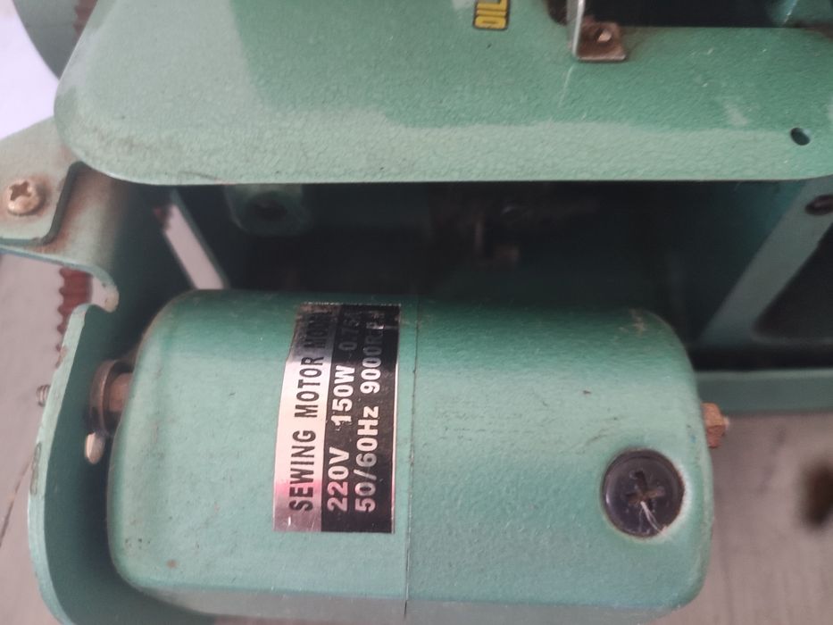 Оверлок бытовой промышленный