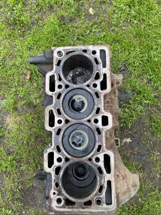 Двигун від мегана 3