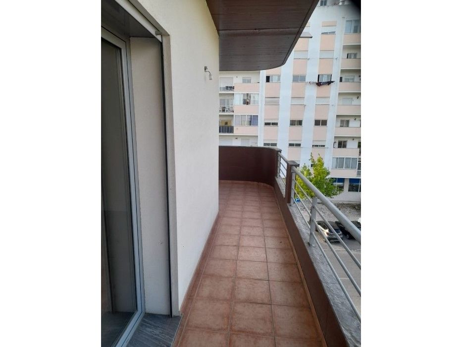 Apartamento T3 - Gândara dos Olivais (Qta de Alçada)