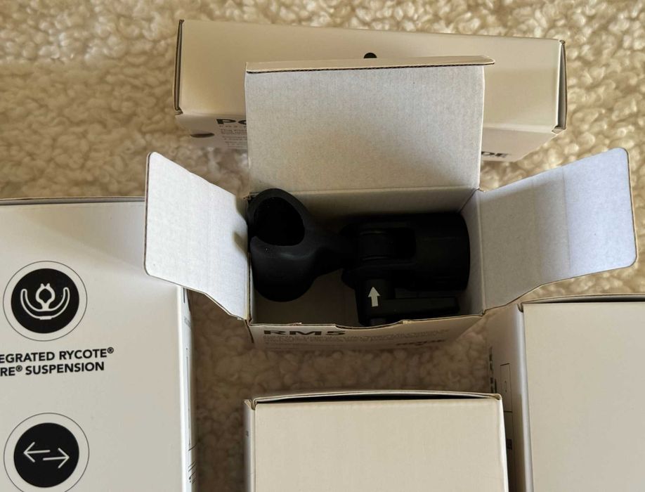 Rode NTG 5 + "cold shoe" antivibração suporte +  XLR cabo