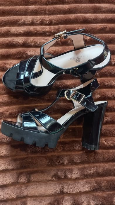 Взуття 36 розмір