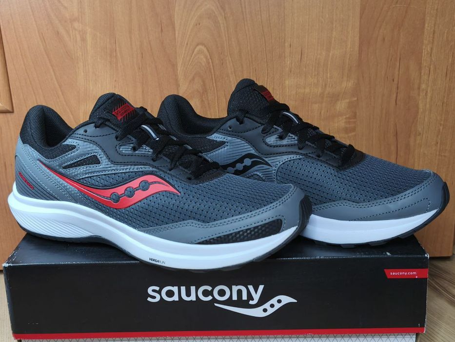 Оригінал. Нові кросівки Cohesion 16