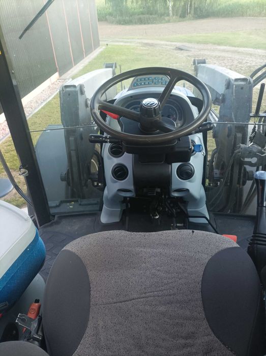 New Holland t6040