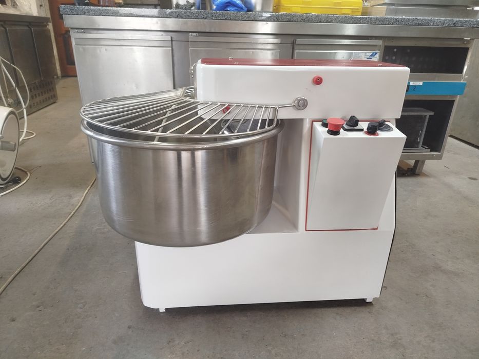 Професійний тістоміс 55лтр.