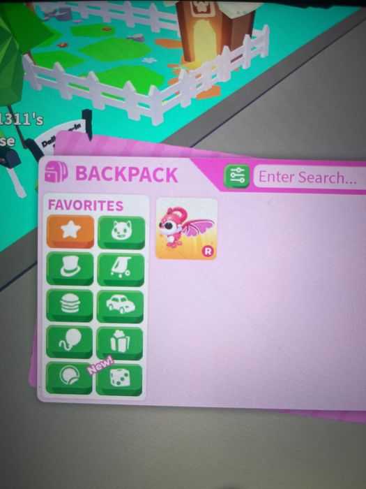 Питомец в Adopt me