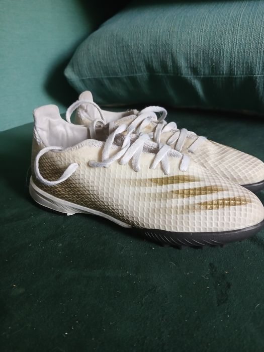 Korki turfy Adidas rozmiar 33,5