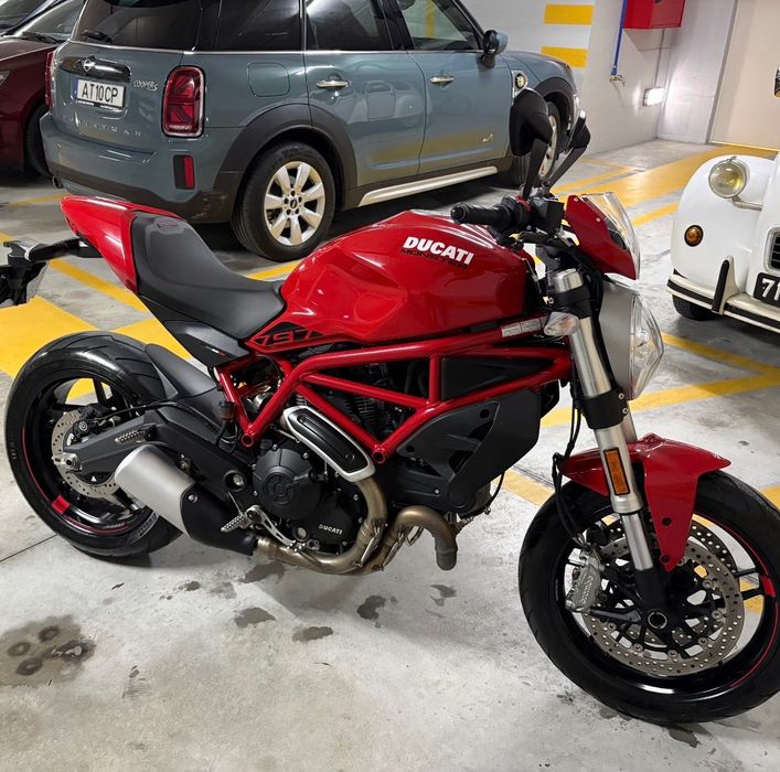 Ducati monster 797 ano 2020