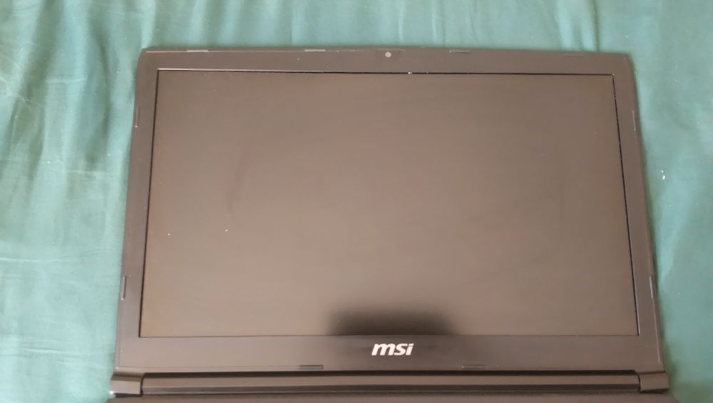Laptop MSI  i7/16GB/GTX1050Ti/17.3"
