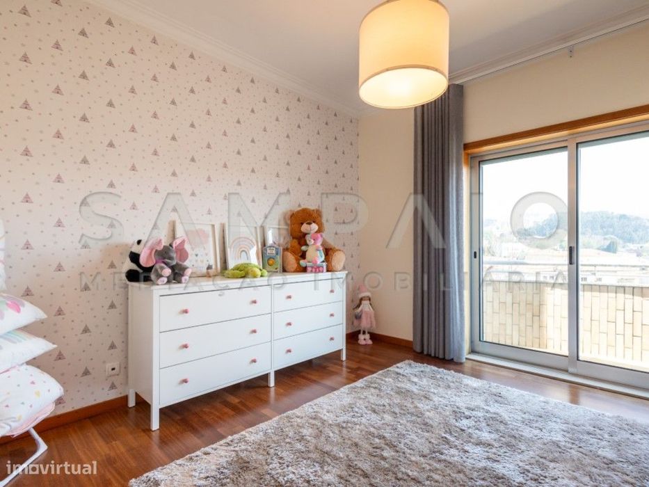 Apartamento T3 - C/ Terraço - Fânzeres/Mercadona!