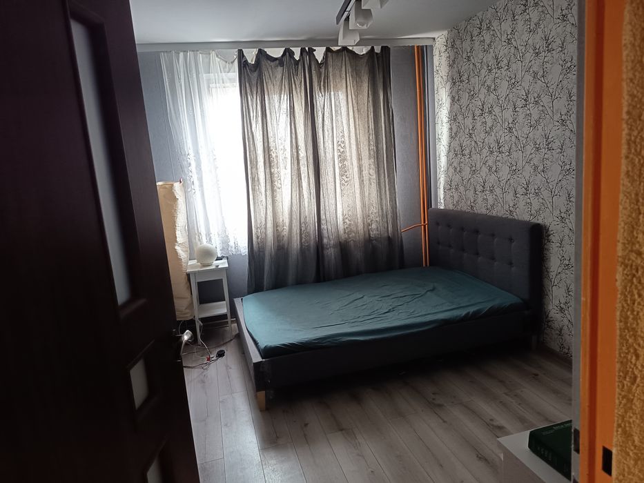 Wynajmę pokój w 3 pokojowym mieszkaniu