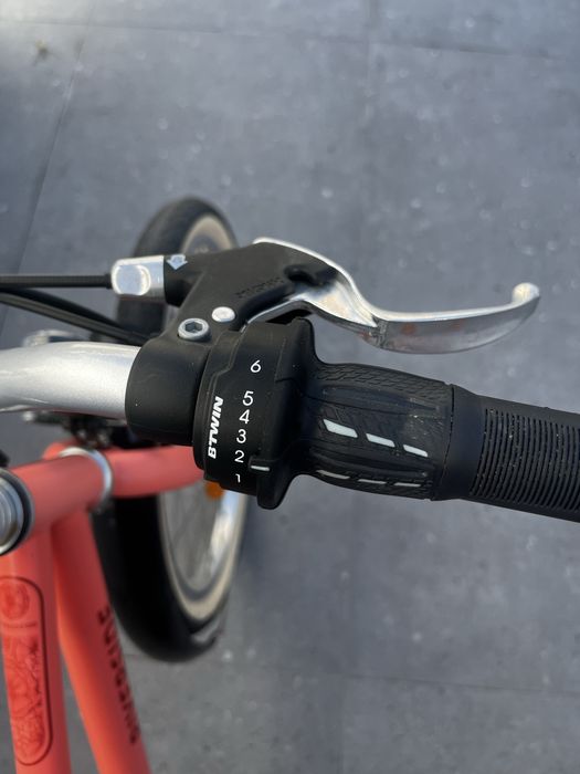 Bicicleta de criança c/nova