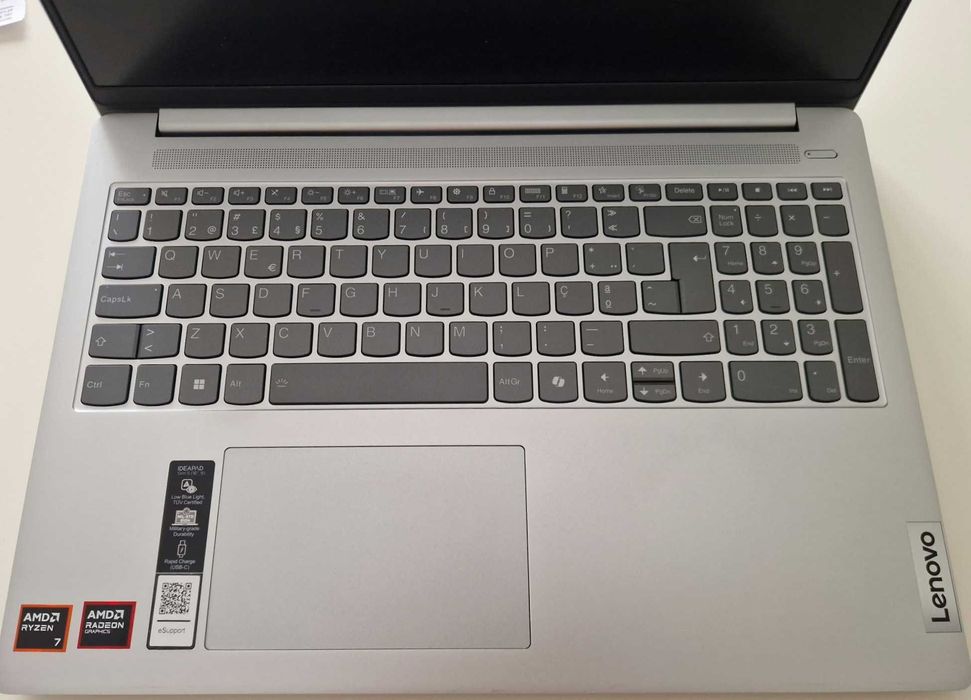 Portátil Lenovo IdeaPad Slim 5 16" - 32GB de RAM | 1T Disco SSD | AMD Ryzen 7 (2024)