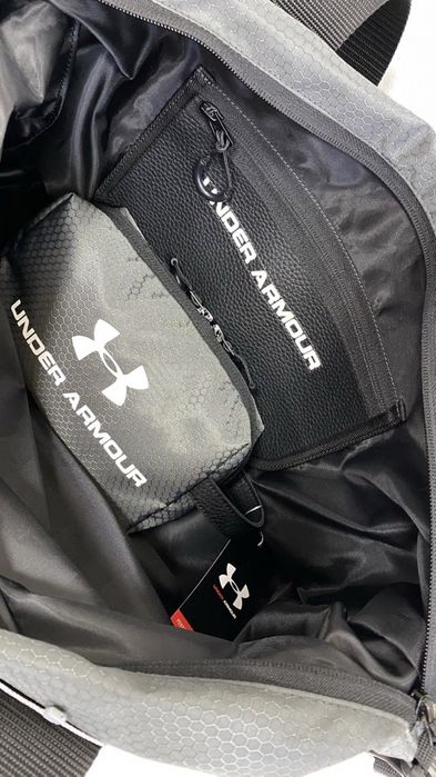 Спортивная сумка UNDER ARMOUR