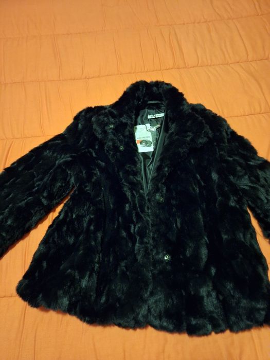 Casaco em pelo preto
