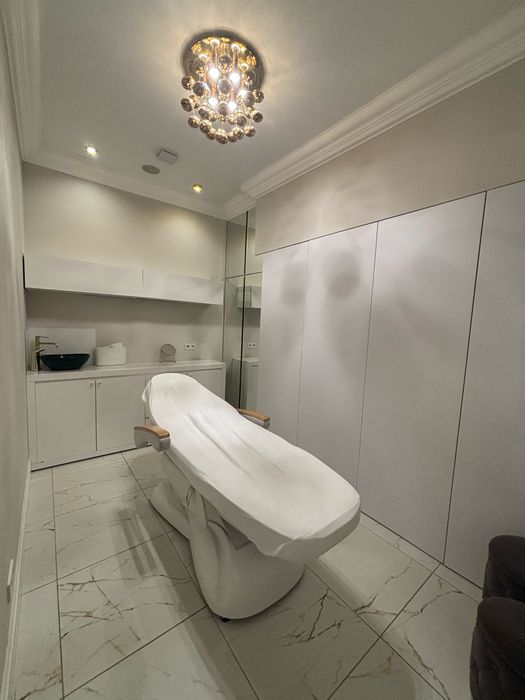ODSTĄPIĘ GOTOWY LOKAL – 35m² | Warszawa, Wola