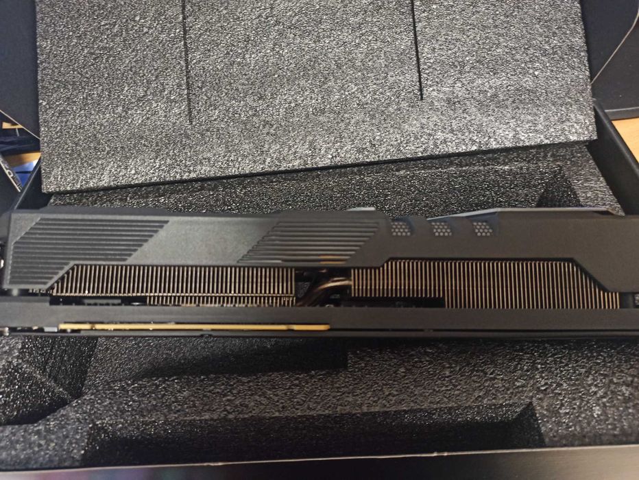 Відеокарта / NVIDIA GeForce RTX 3070 Ti 8 GB GDDR6X