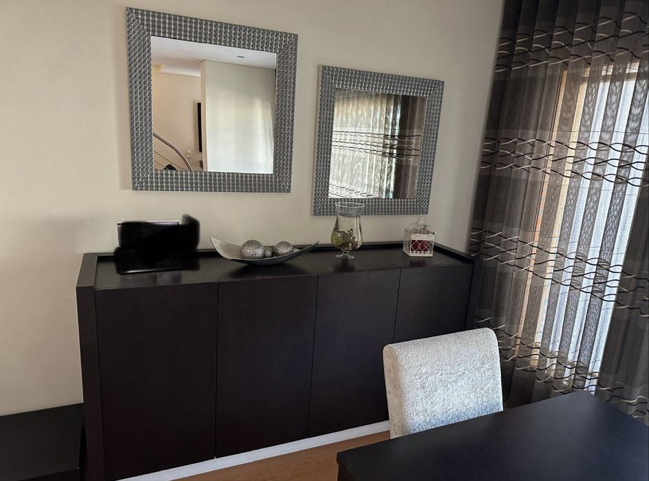 Mobilia sala - aparador e móvel TV, cubos, mesinha e espelhos