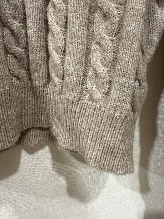 Светр вкорочений